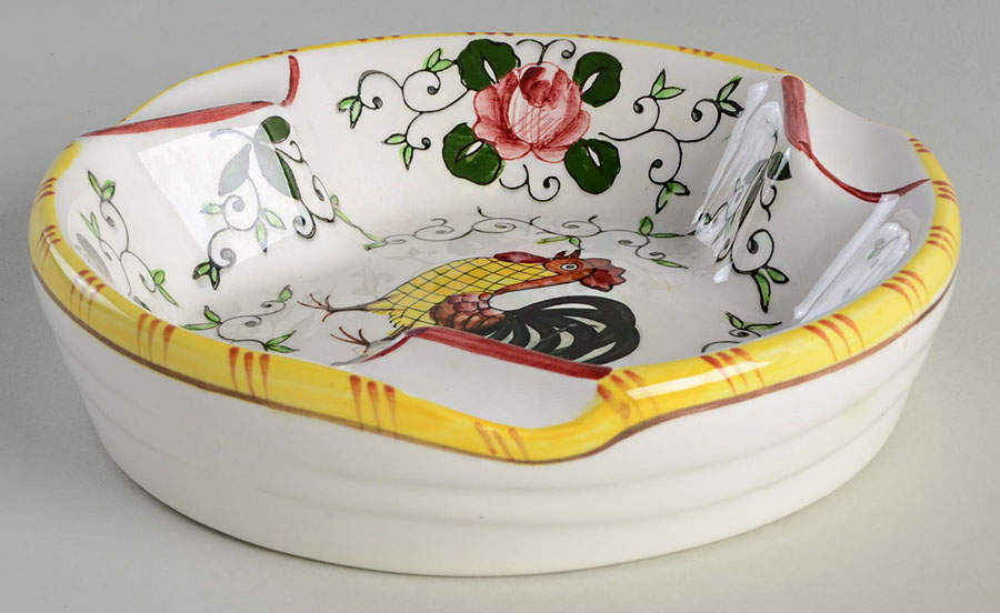 Early Provincial 3 Slot Round Ashtray by Ucagco-1
