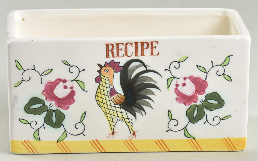 Early Provincial Open Recipe Box by Ucagco-1