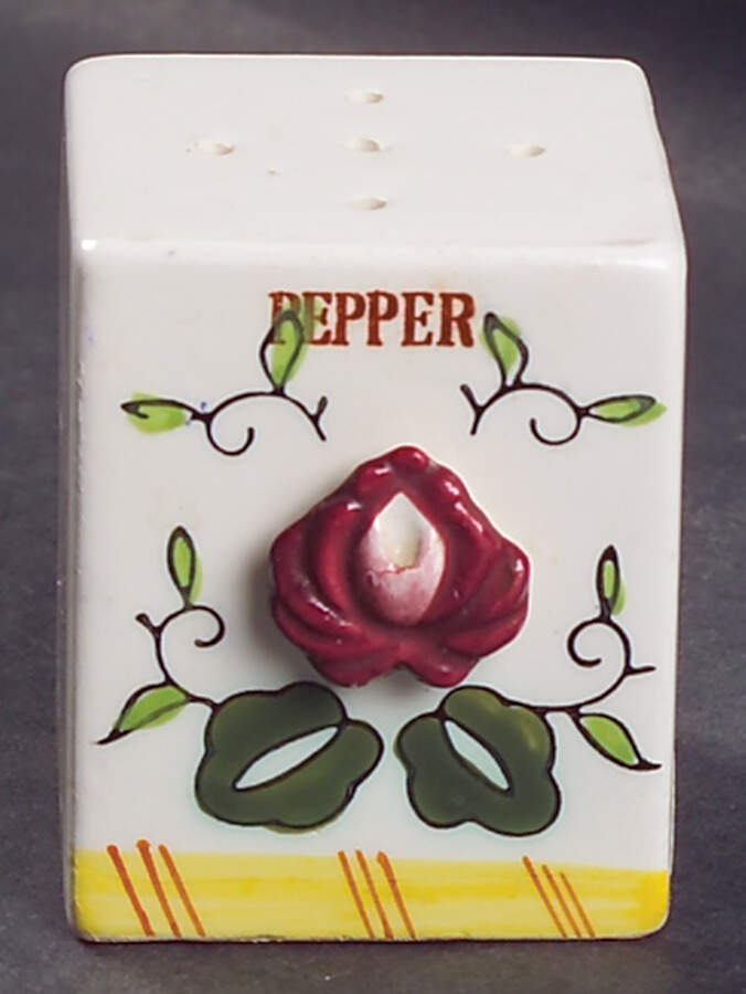 Early Provincial Cube Pepper Shaker by Ucagco-1