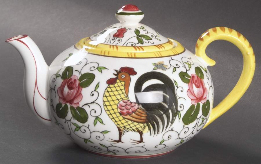 Early Provincial Mini Teapot & Lid by Ucagco-1