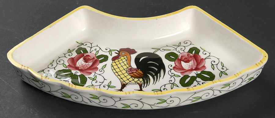 Early Provincial Lazy Susan-Side Dish by Ucagco-1