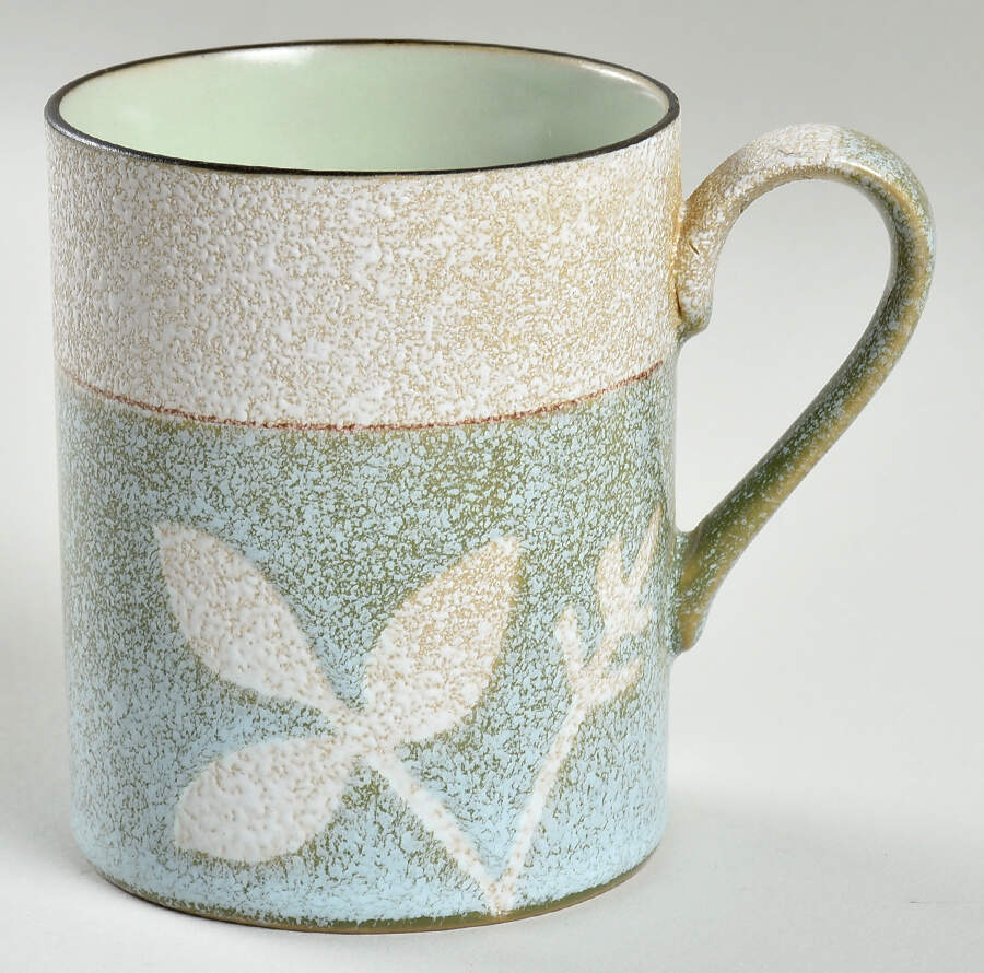 Medallion Mug by Ucagco-1