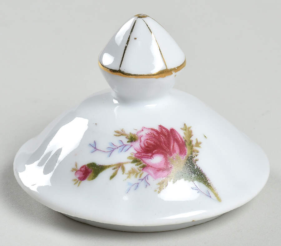 Moss Rose Lid for Sugar Bowl by Ucagco-1