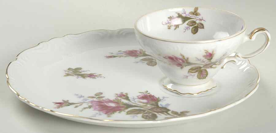 Moss Rose Snack Plate & Cup Set by Ucagco-1
