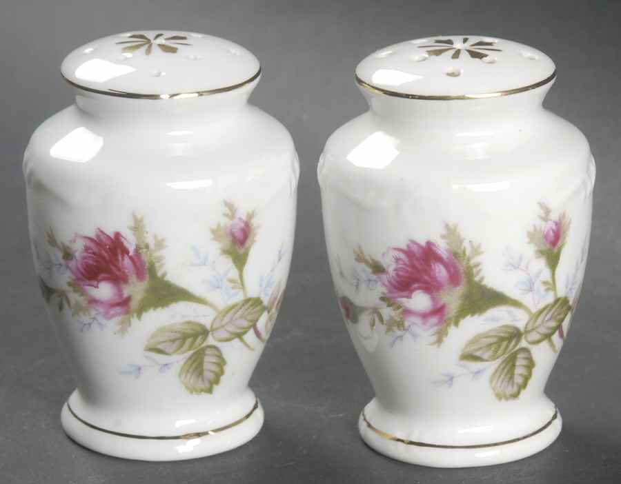 Moss Rose Salt & Pepper Set by Ucagco-1