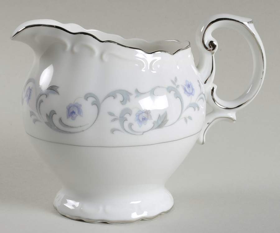 Regency Creamer by Ucagco-1
