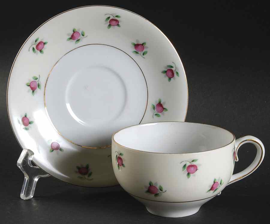UCA3 Flat Cup & Saucer Set by Ucagco-1