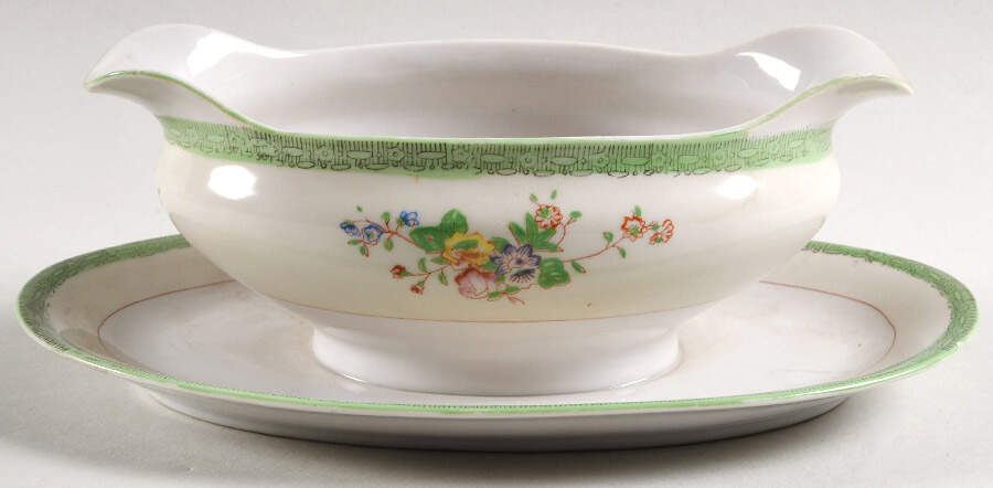 UCA5 Gravy Boat with Attached Underplate by Ucagco-1