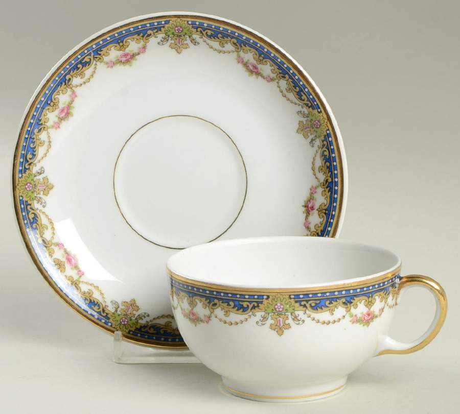 UNC20 Flat Cup & Saucer Set by Union Ceramique-1