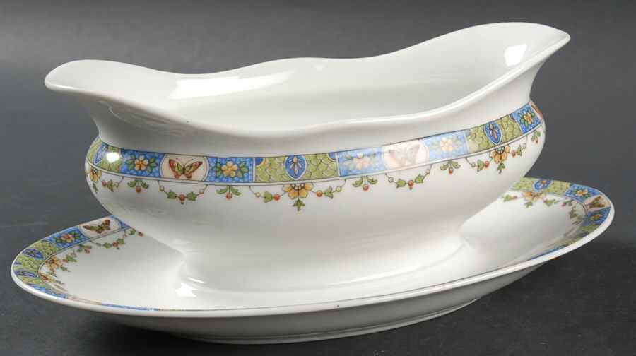 UNC24 Gravy Boat with Attached Underplate by Union Ceramique-1