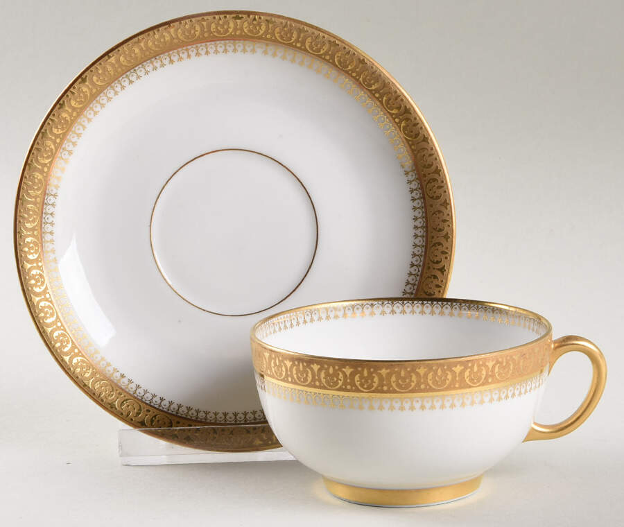 UNC3 Flat Cup & Saucer Set by Union Ceramique-1