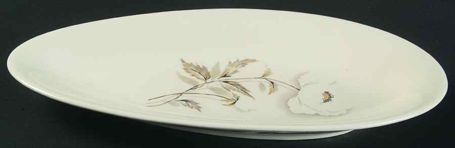 Alaskan Poppy Underplate for Gravy Boat by Universal-1