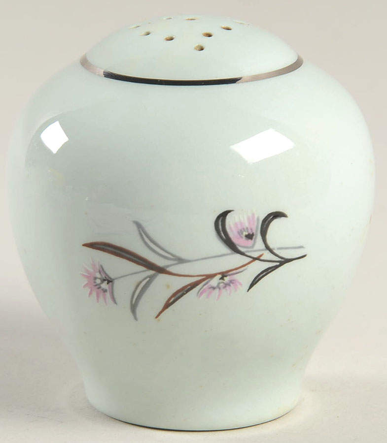 Baby's Breath Pepper Shaker by Universal-1