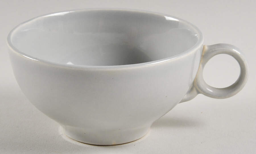 Ballerina Dove Gray Flat Cup by Universal-1