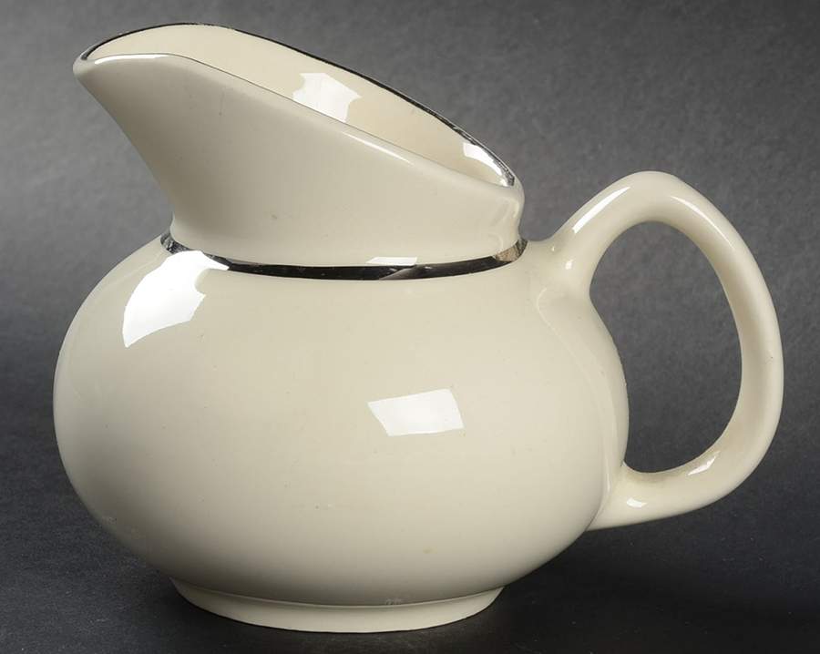 Ballerina Platinum Creamer by Universal-1