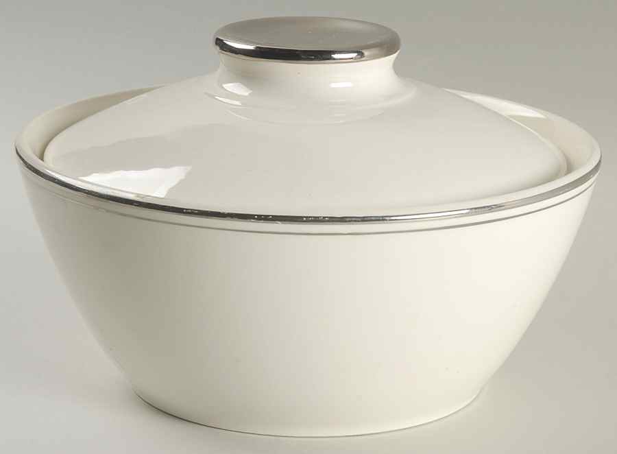 Ballerina Platinum Round Covered Vegetable by Universal-1