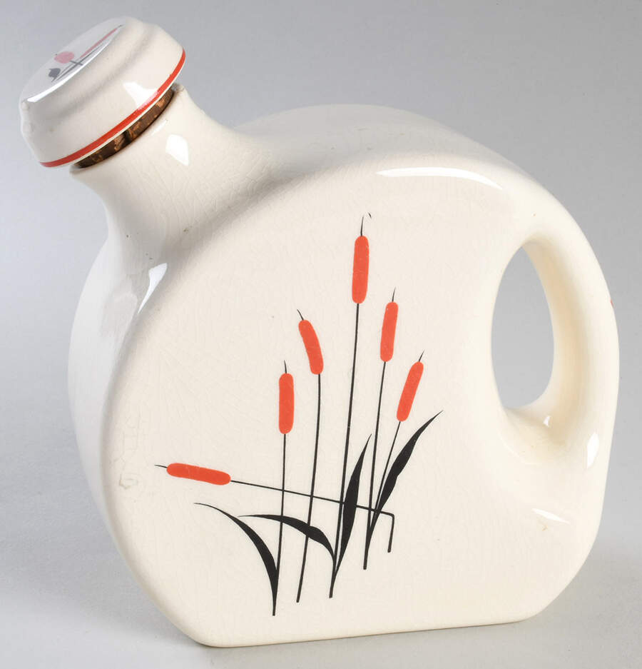 Cattail (Camwood) 32 Oz Canteen Jug with Stopper by Universal-1