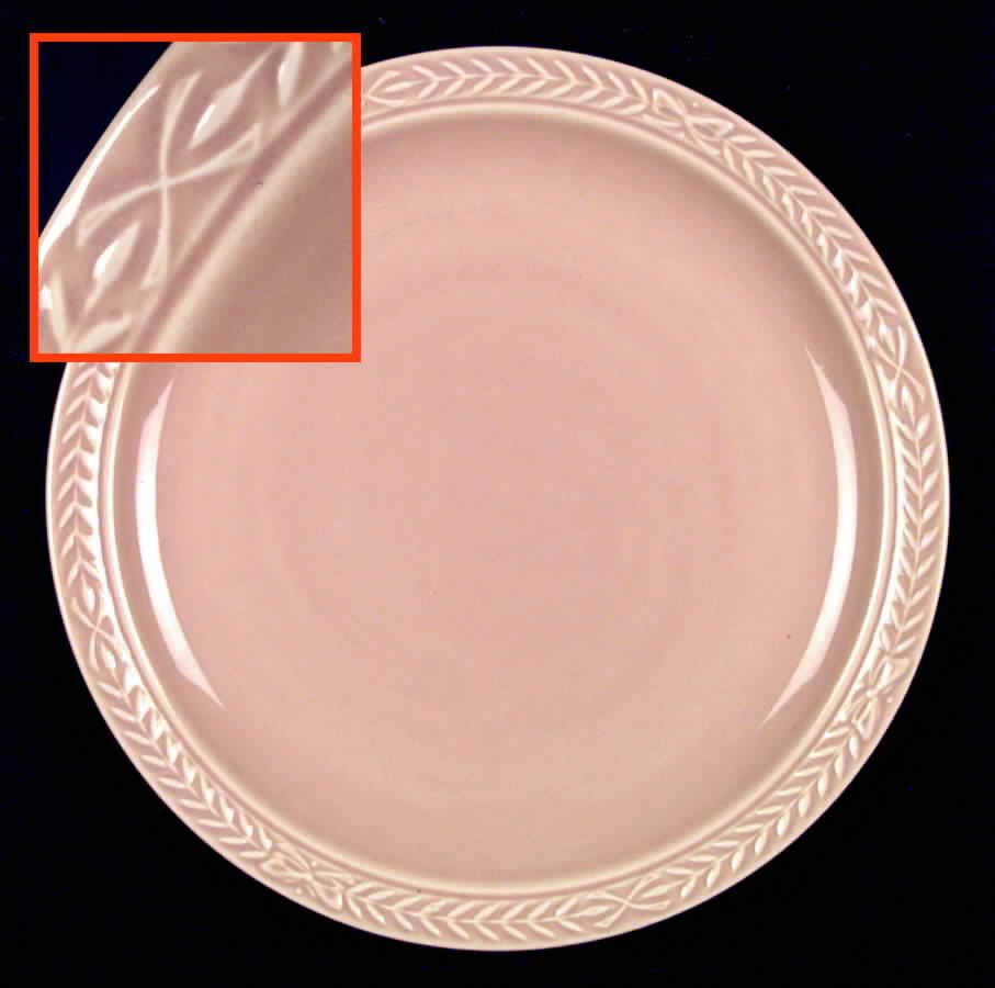 Laurella Coral Dinner Plate by Universal-1