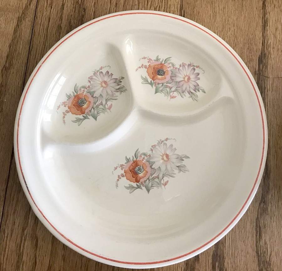 Poppy Grill Plate by Universal-1