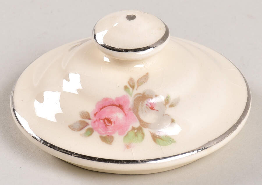 Rambler Rose Lid for Sugar Bowl by Universal-1