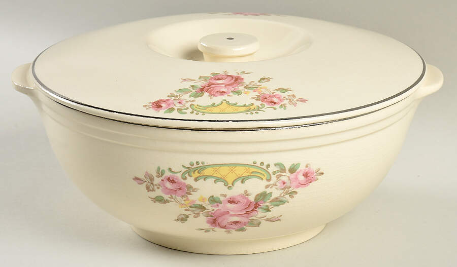 Rambler Rose Round Covered Vegetable by Universal-1