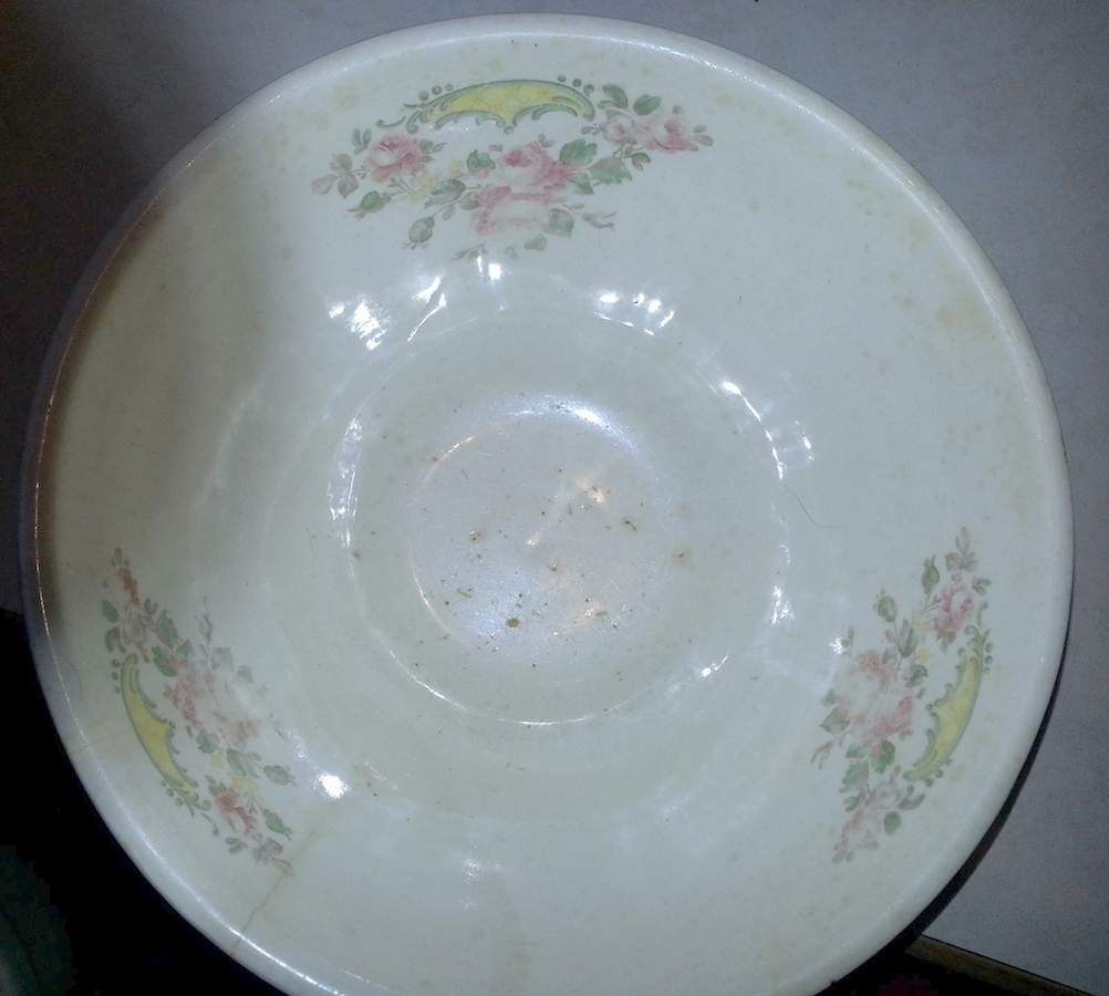 Rambler Rose 8" Mixing Bowl by Universal-1