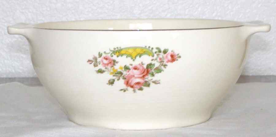 Rambler Rose 2.25 Qt Round Casserole No Lid by Universal-1
