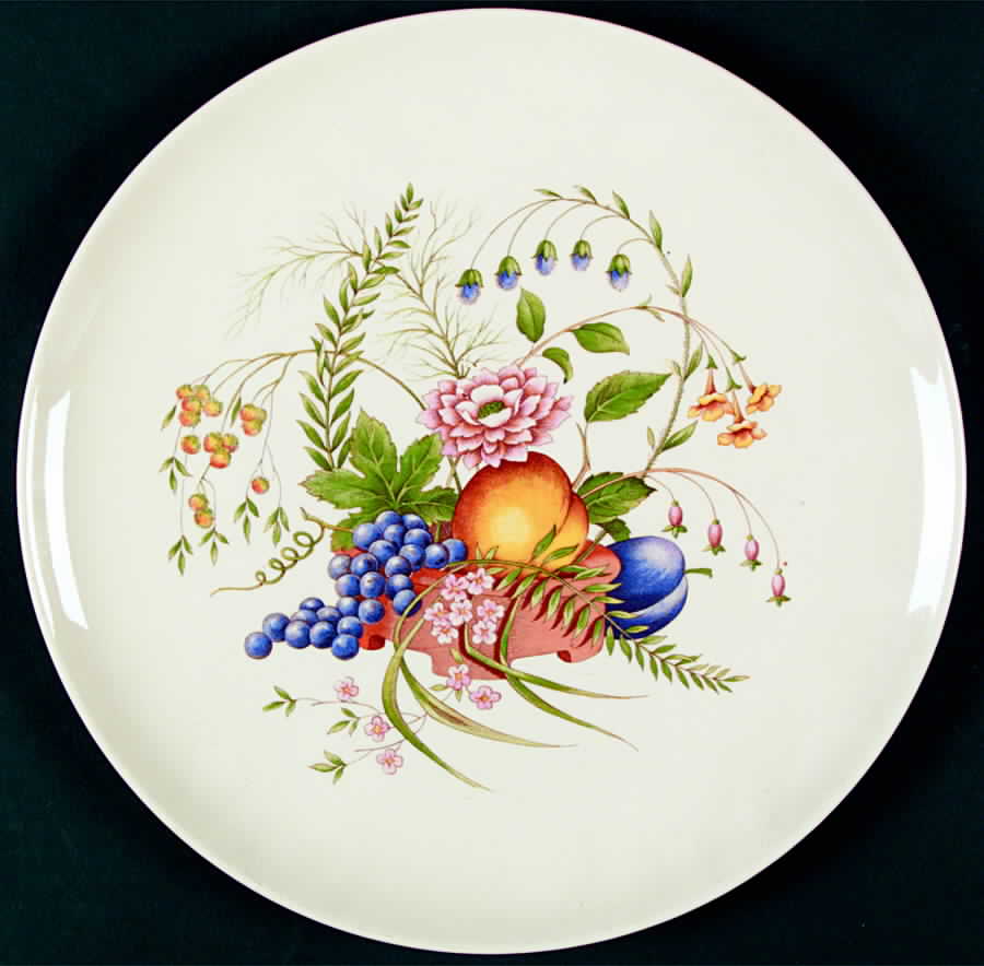 UNI23 Dinner Plate by Universal-1