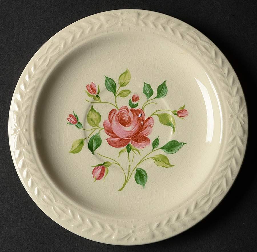 UNI26 Saucer by Universal-1
