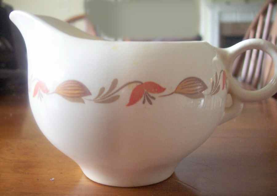 Largo Creamer by Universal-1