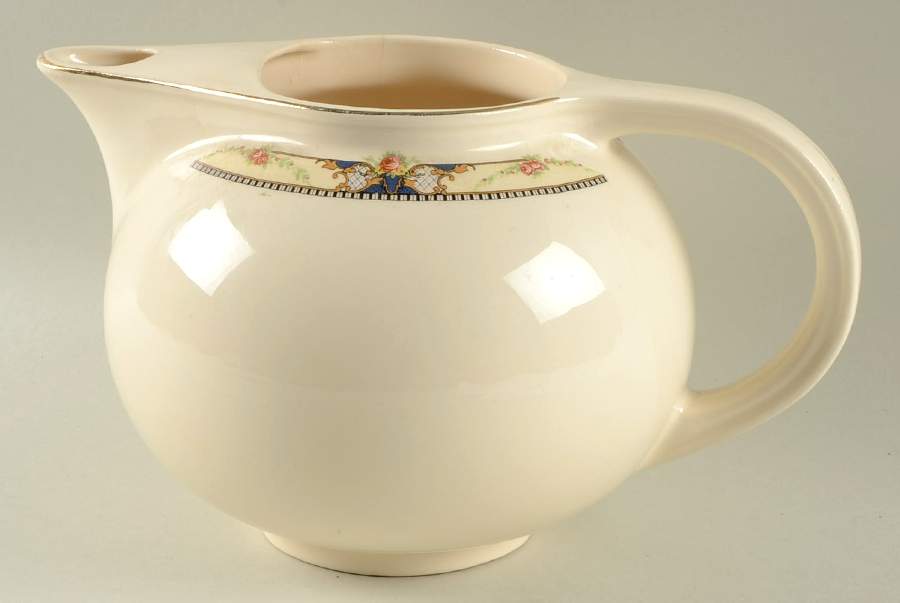 UNI5 56 Oz Pitcher by Universal-1