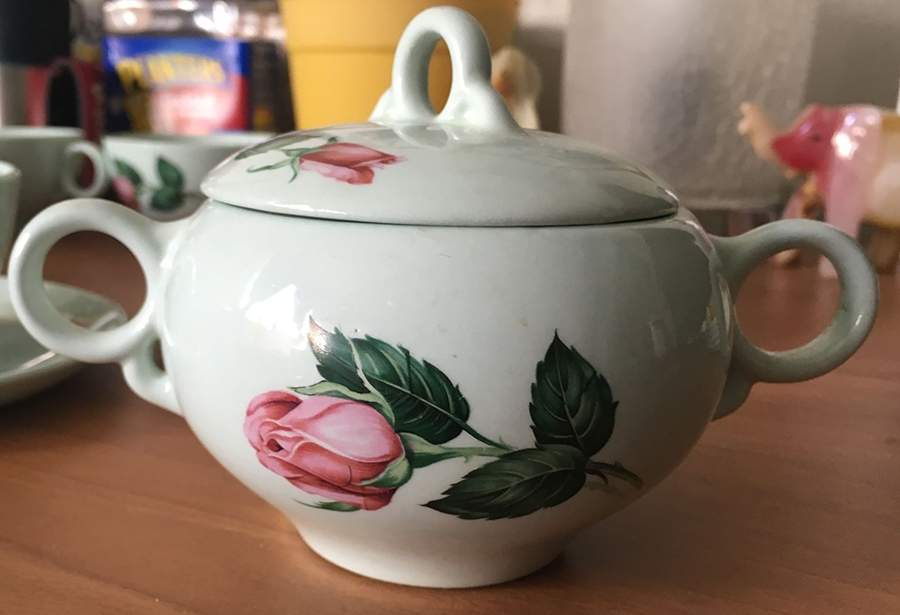 UNI52 Sugar Bowl & Lid by Universal-1