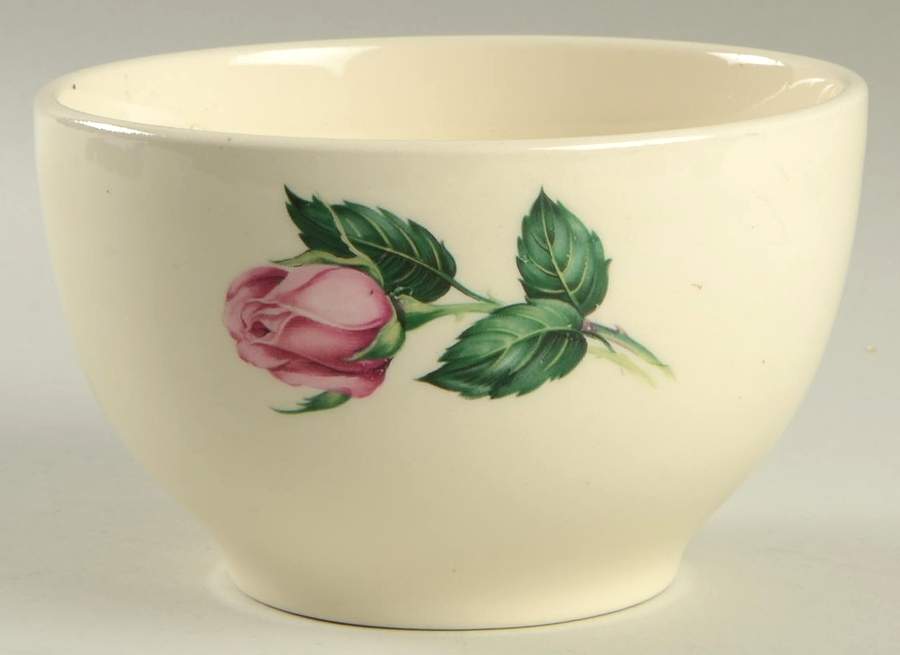 UNI52 Cranberry Bowl by Universal-1