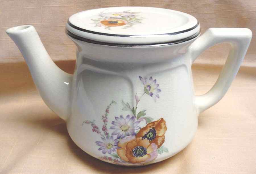 UNI62 Teapot & Lid by Universal-1