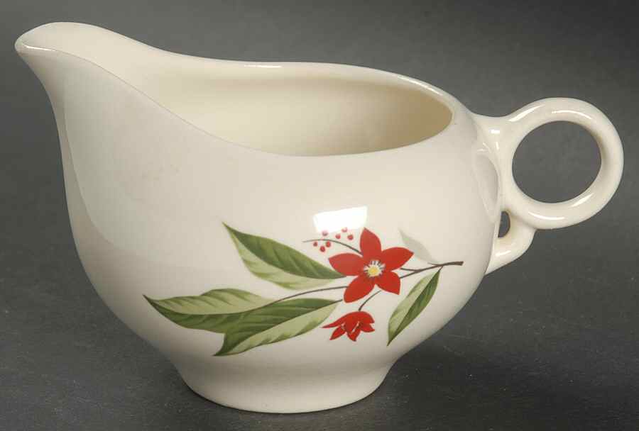 Woodvine Creamer by Universal-1