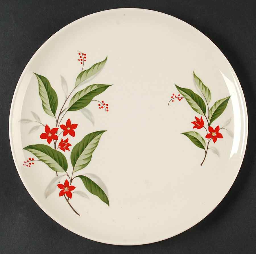 Woodvine Luncheon Plate by Universal-1