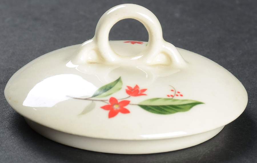 Woodvine Lid for Sugar Bowl by Universal-1