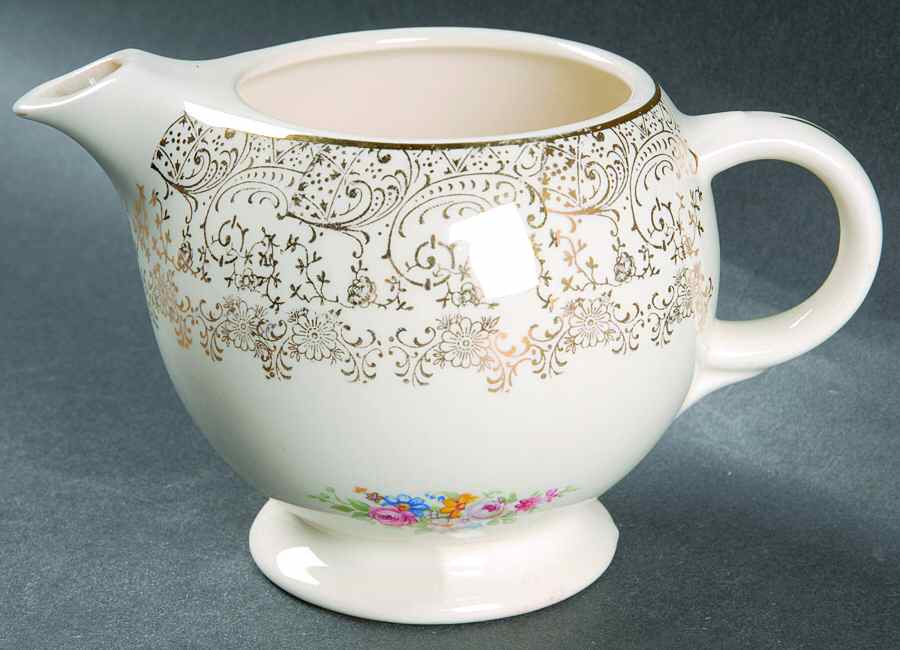 Liberty Gold Creamer by USA-1