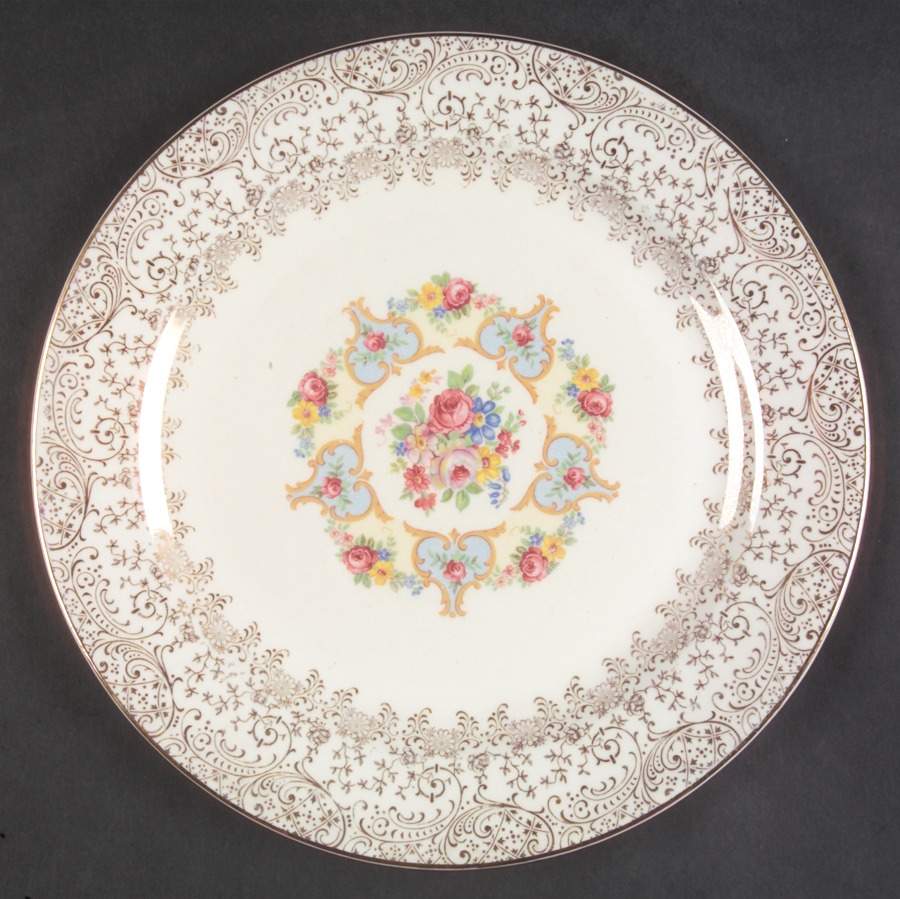 Liberty Gold Dinner Plate by USA-1