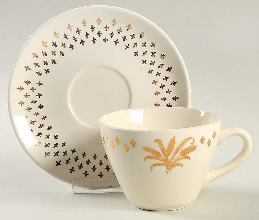 Golden Wheat Flat Cup & Saucer Set by SCIO-1