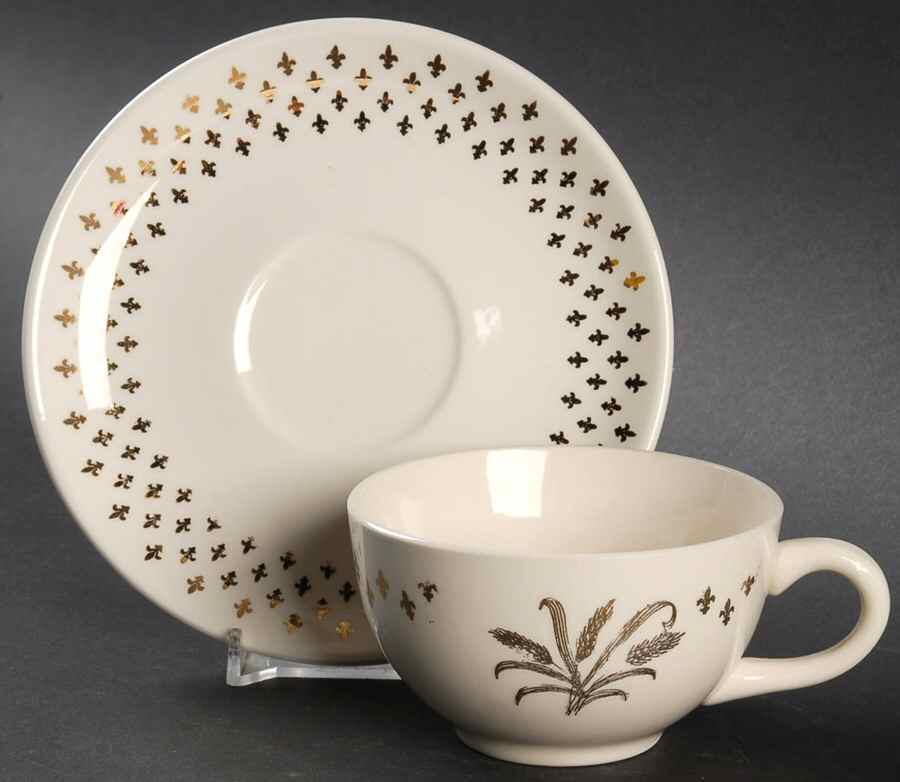 Golden Wheat Flat Cup & Saucer Set by SCIO-1