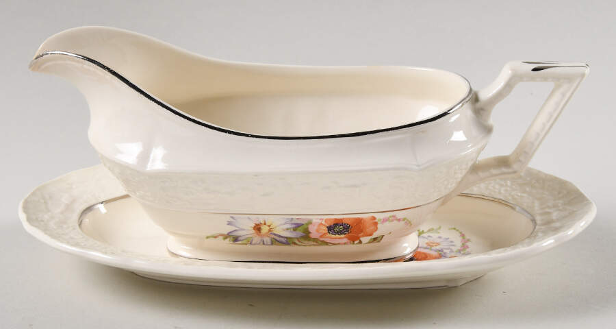 UNI66 Gravy Boat & Underplate by Universal-1