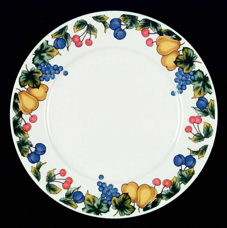 UTE3 Dinner Plate by UTE-1