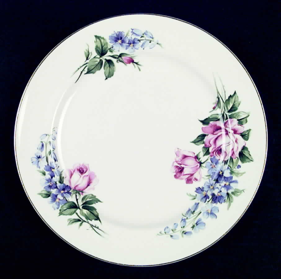 E51 Dinner Plate by Universal-1