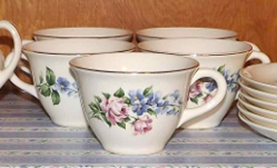 E51 Flat Cup by Universal-1