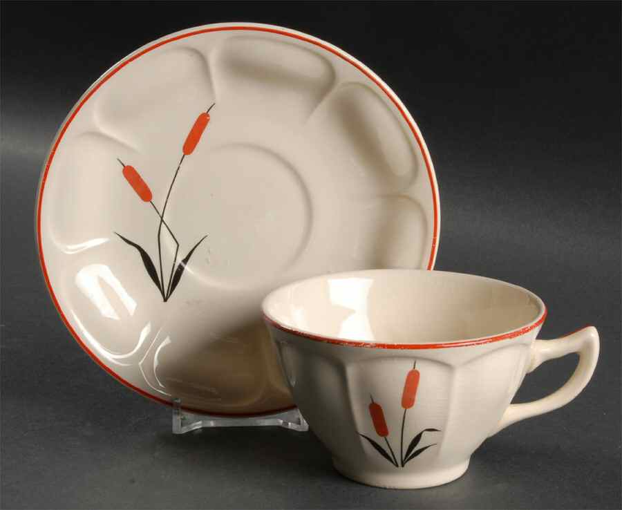 Cattail (Mt Vernon) Flat Cup & Saucer Set by Universal-1