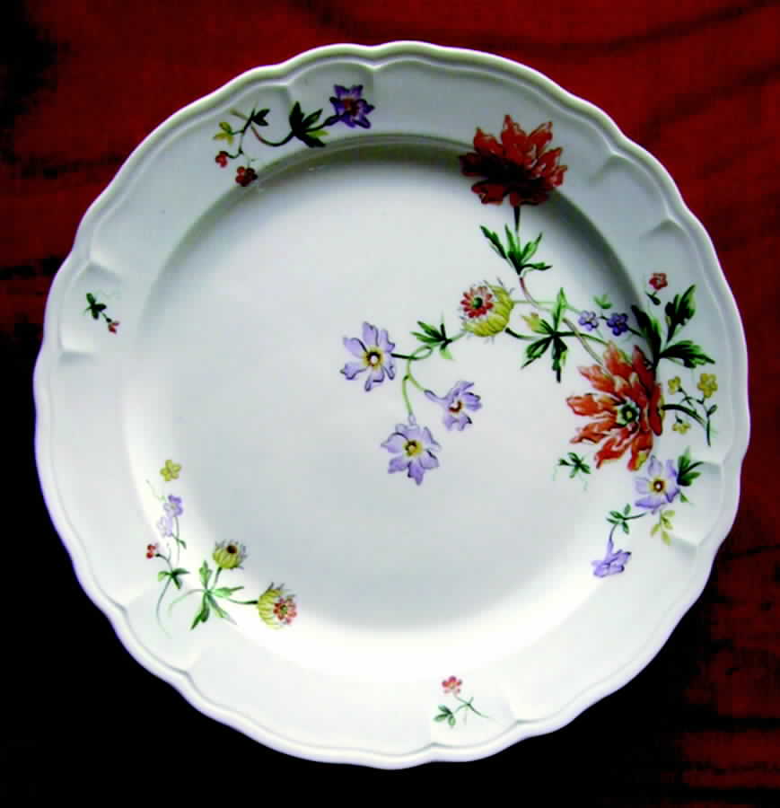 UNL2 Dinner Plate by Union Limousine-1