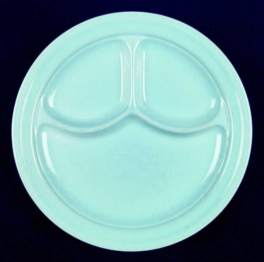 Camwood Ivory Blue Grill Plate by Universal-1