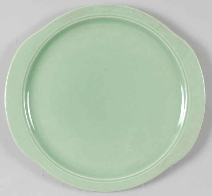 Camwood Ivory Green Handled Cake Plate by Universal-1