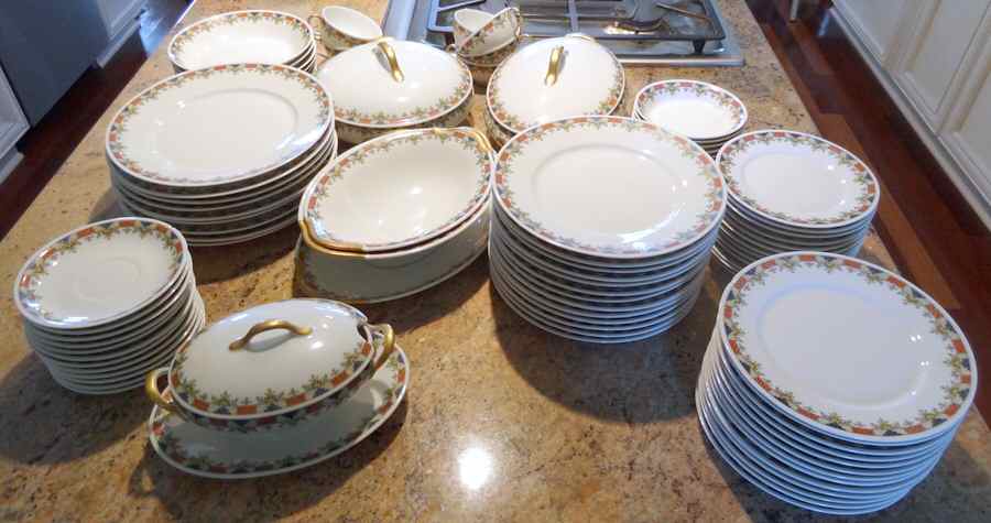 UNC100 Flat Cup & Saucer Set by Union Ceramique-1